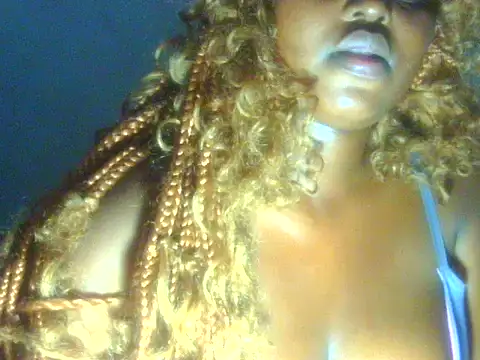 Yaspretty6 webcam