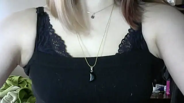 WinifredLunney webcam