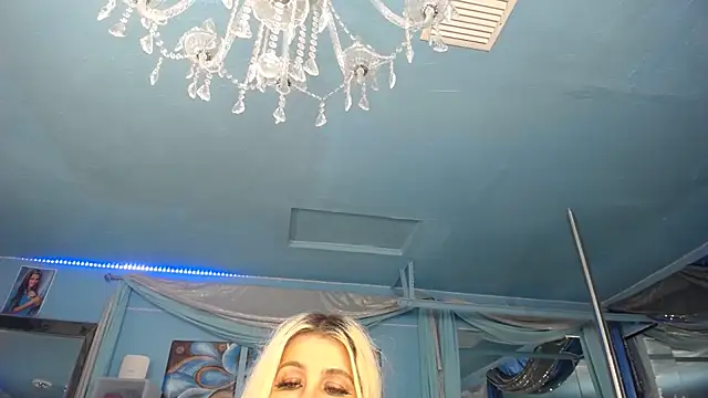 ADRIANNA_FOX webcam