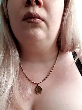 Missy_DM webcam
