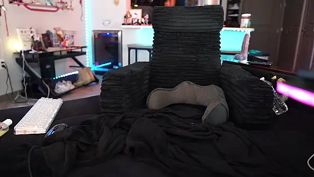 NSFWEros Live Web Cam Show