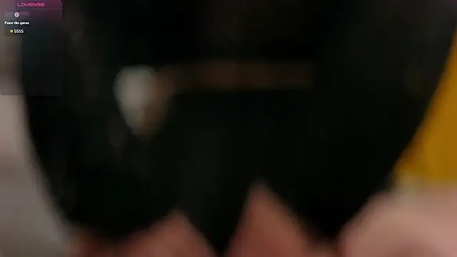 TaraHarris webcam