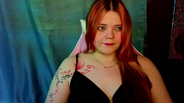 KellyFiery webcam