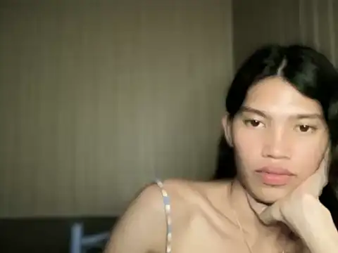 Yourgoddess_jayve webcam
