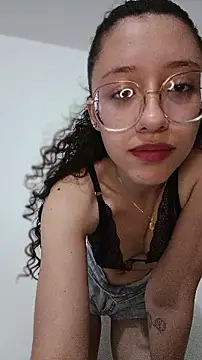 DanaaCollins webcam