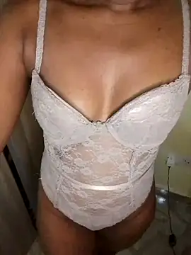 sexyyednaae webcam