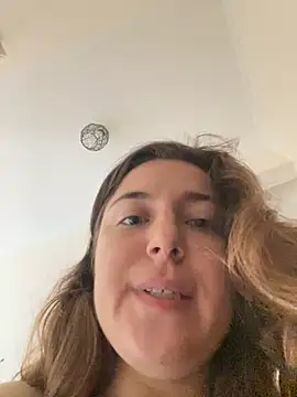 kate_nicepops333221 webcam