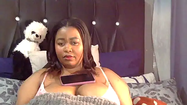 caramelbooty69 webcam