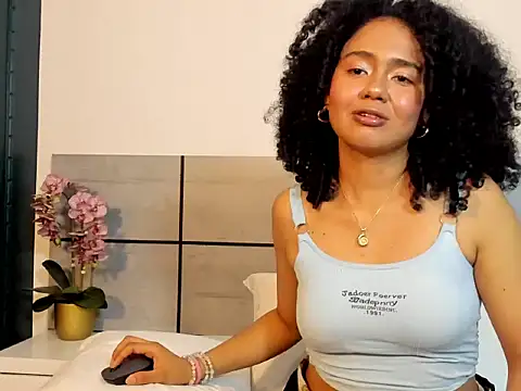 kiraspell (F young) - Lick my finger