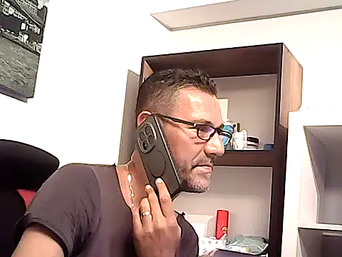 mastercharisma35 webcam