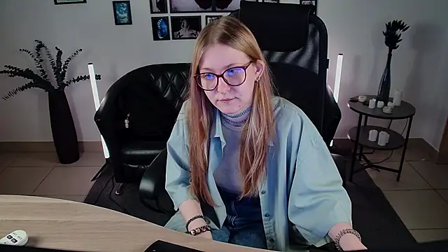 lanafitch webcam