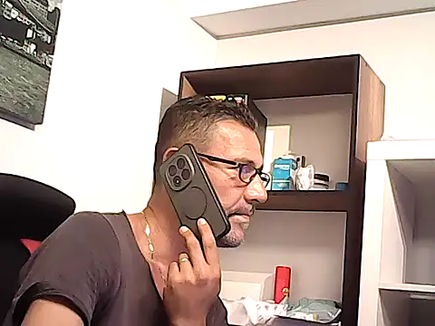 mastercharisma35 webcam