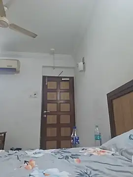 Mistress_Mahi webcam