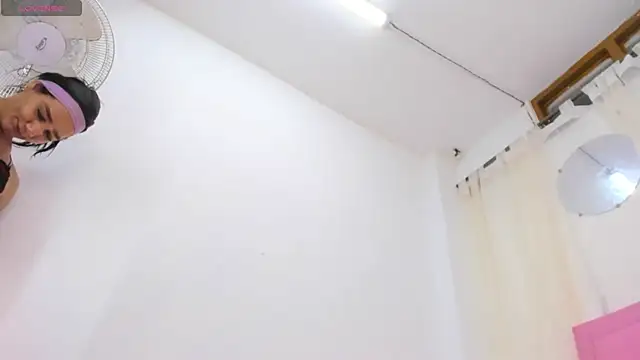 Michellcockxxx Live Web Cam Show