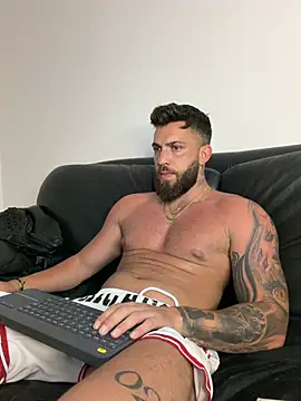 LustyMike_ avatar
