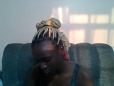 Beauty-Glam live cam on StripChat