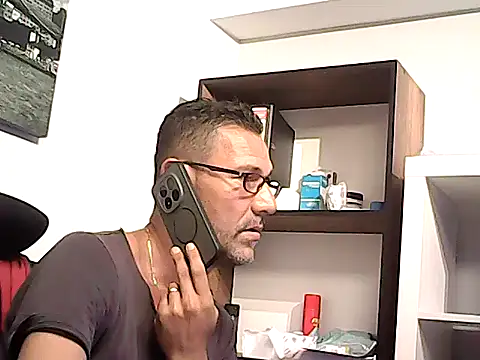 mastercharisma35 webcam