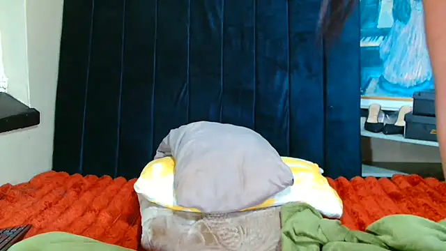 CaramelCandyxx webcam