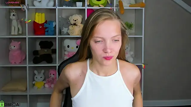Neelly_Collins webcam