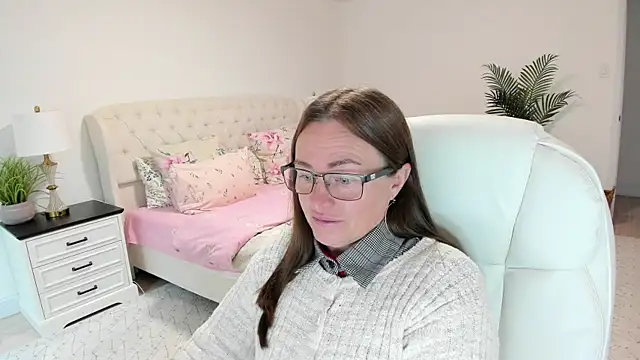 Vika73 webcam