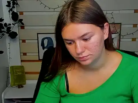 Josephine_Kiss webcam