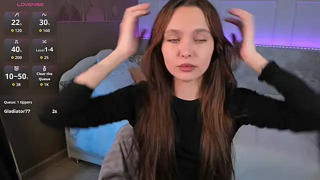 ChloeSunny webcam