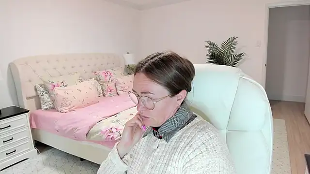 Vika73 webcam
