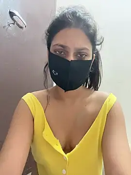 kavyq3791 webcam