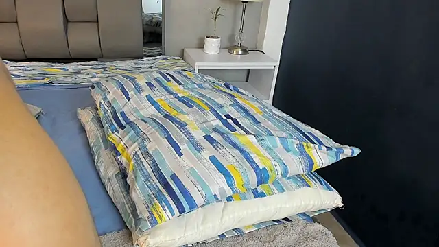 Charlie___Musk webcam