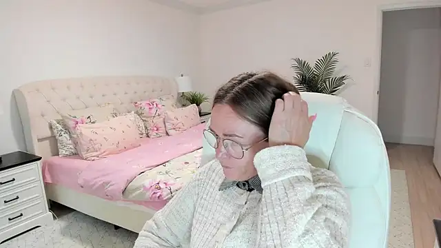 Vika73 webcam