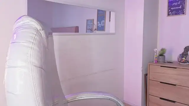 bluee_hazell webcam