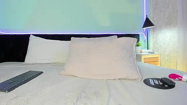 Freya_stonee webcam
