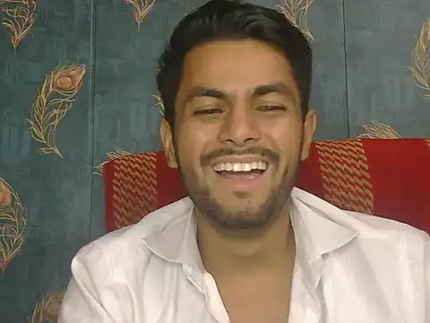 Stubborndesiboy webcam
