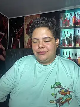 Hailey_Curvy webcam