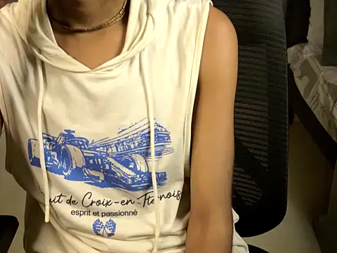 Malvika_Malhotra webcam
