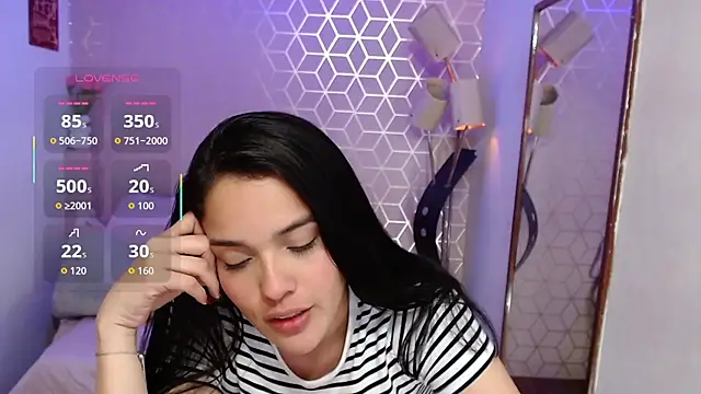 Victoria_Pivet webcam