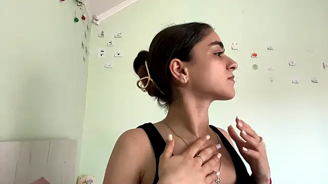 Annthebest webcam
