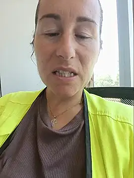 bichota85 Live Web Cam Show