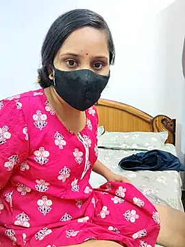 Your___Riya webcam