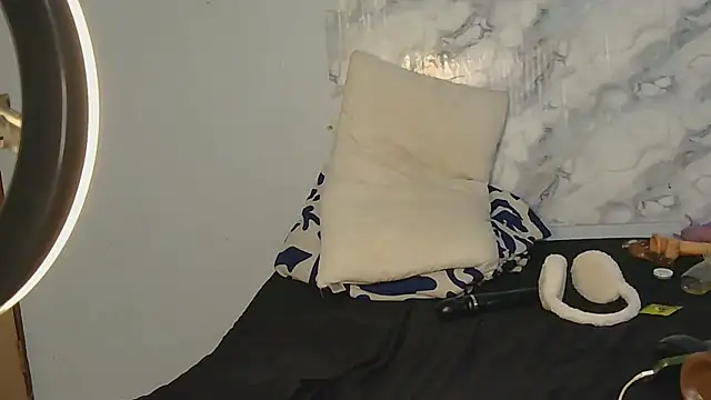 SexyZuluBarbie webcam
