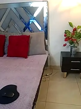Liily_Foxxy webcam