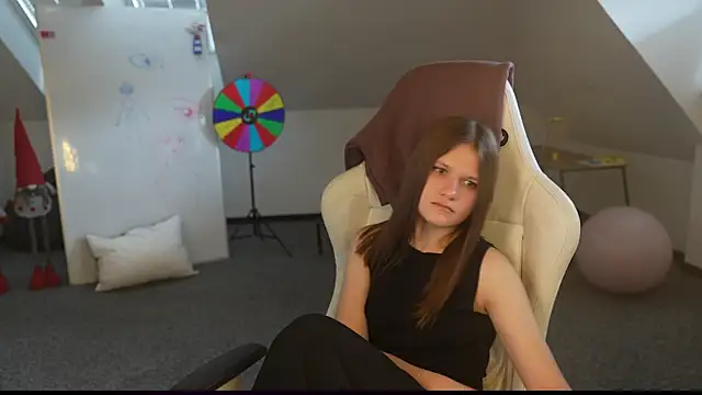 Monika_kiss054 webcam