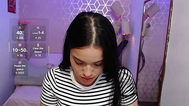 Victoria_Pivet webcam