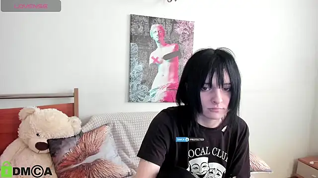 MillyMils webcam