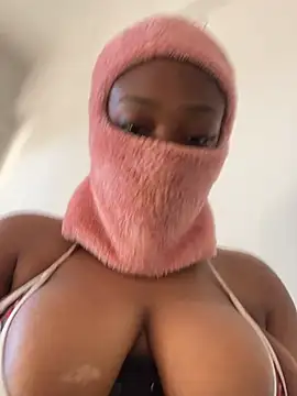 ThickAuraMonroe webcam