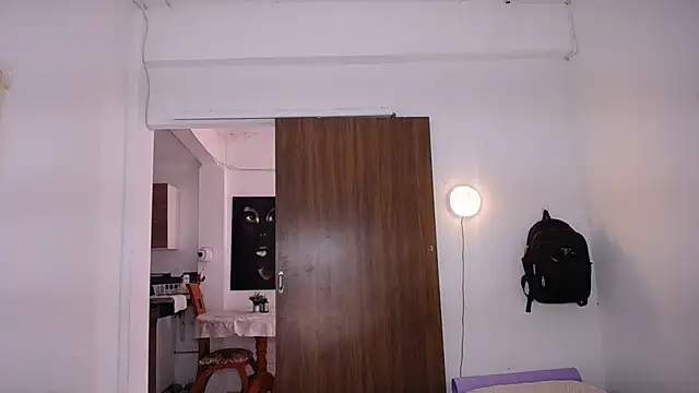 yselahot webcam