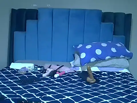 melanin_moon webcam