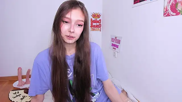 Michelle_Melnss webcam
