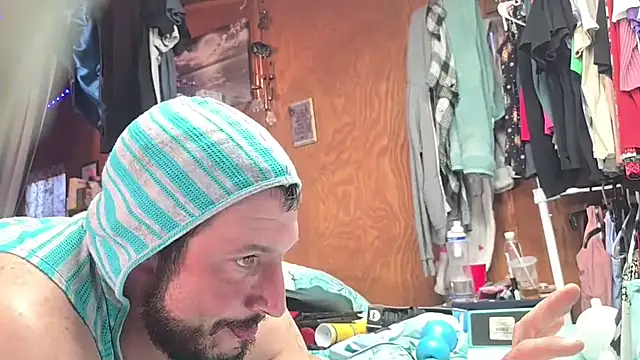UncutHammer69 webcam
