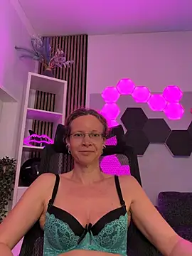 AnnikaRose webcam